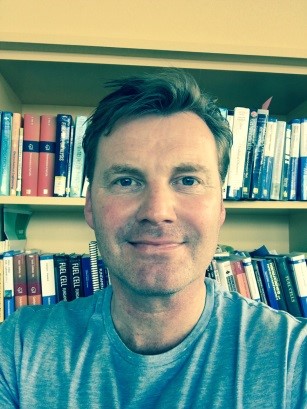 Prof. Dr. Peter Strasser <img src"peter_strasser.jpeg" alt"Prof. Dr. Peter Strasser, Technische Universität Berlin">