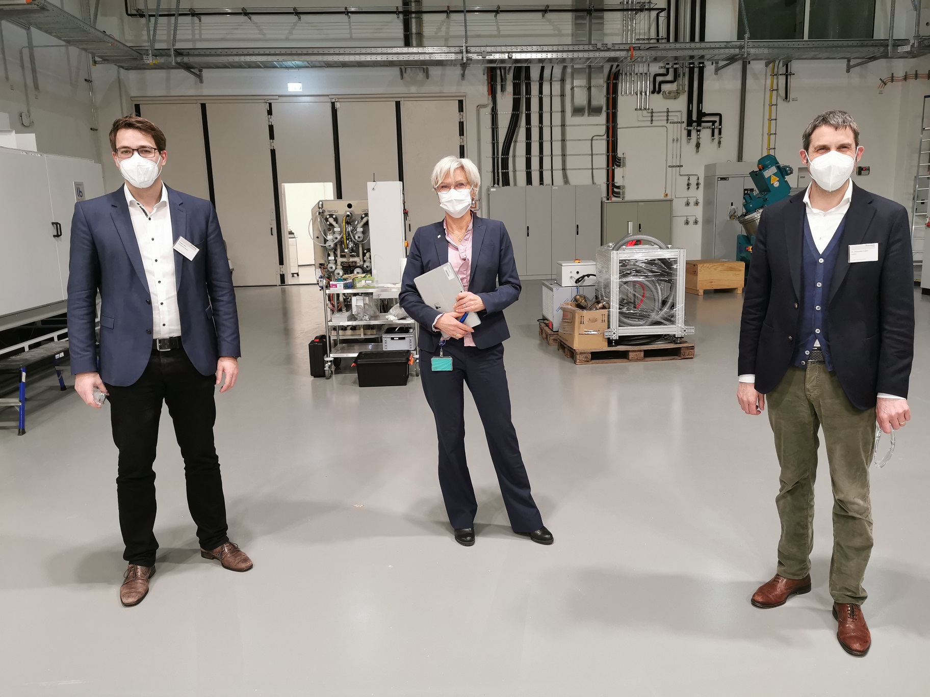 Besuch am Fraunhofer IWKS